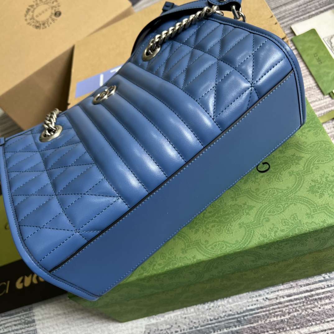 Gucci Shopping Bags